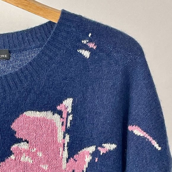 360 Cashmere Pullover Sweater, Blue With Pink/Cream Tree/Flower Motif, Size L - Picture 3 of 7